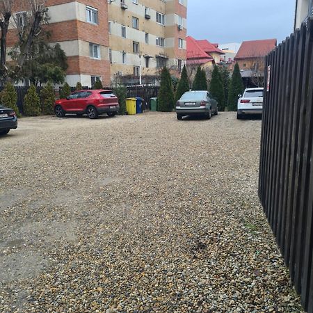 Pensiunea Corina Boutique Крайова Екстер'єр фото